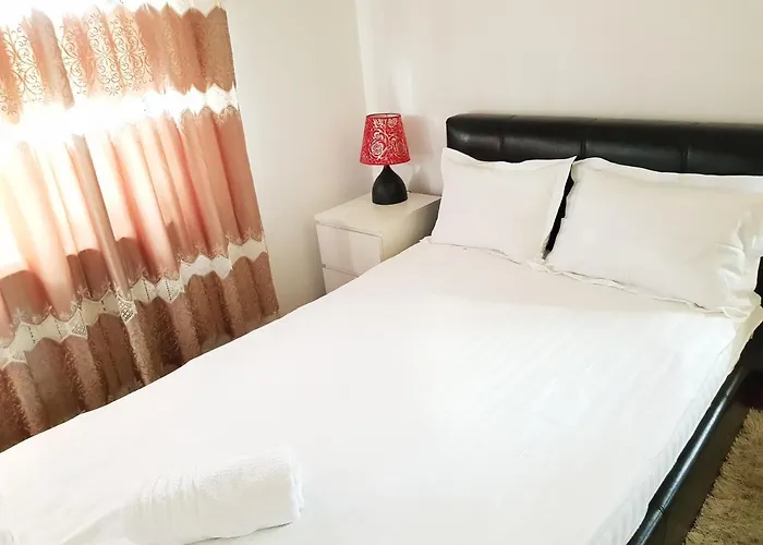 2Bedrooms Mega Mall Monza National.Arena