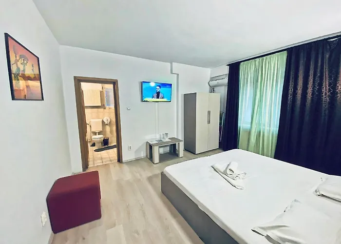 Central Unirii - Old Town - 4 Rooms Apartment