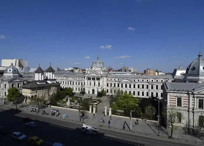 University Square - View Of City