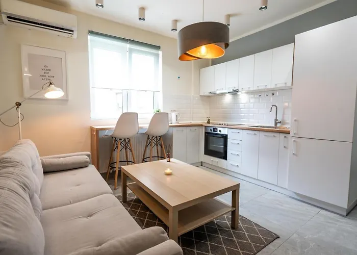 Cozy Design Apartament In Magheru