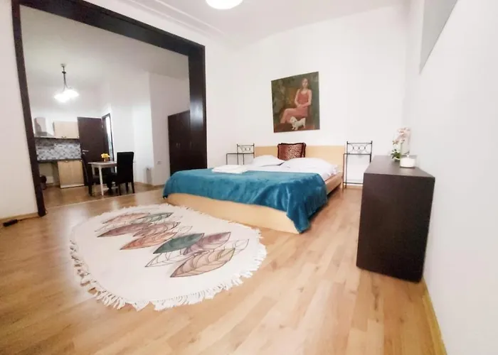 Happy Accomodation