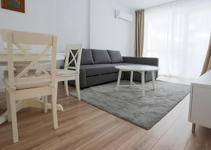 2 room suite no 1 free parking Catedral Residence