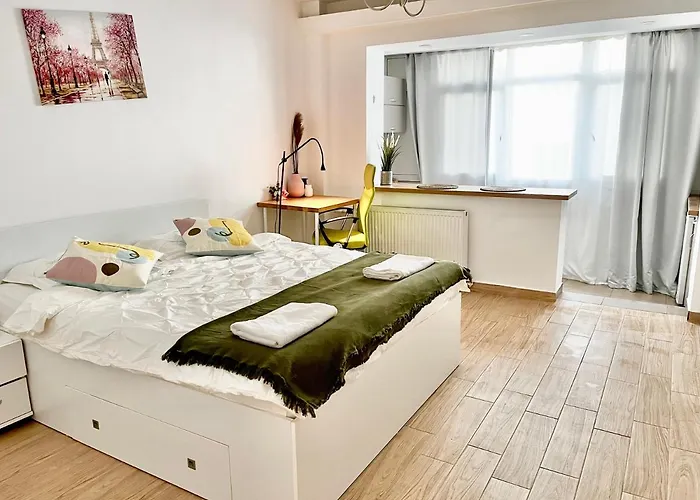 Victoriei Studio