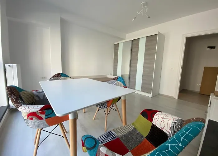 Studio Galaxy Plaza Residence Sector 6