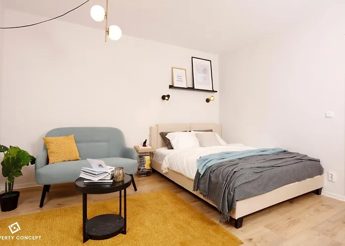 Brand New Lovely Studio Near Metro Station