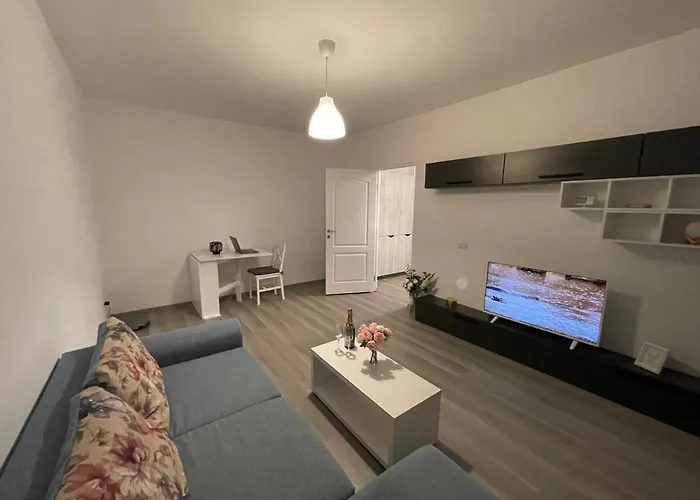 Skyline Luxury Apartment Near Presidential Palace