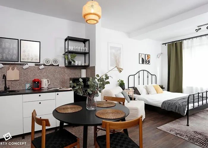 Modern Condo Near Morii Lake
