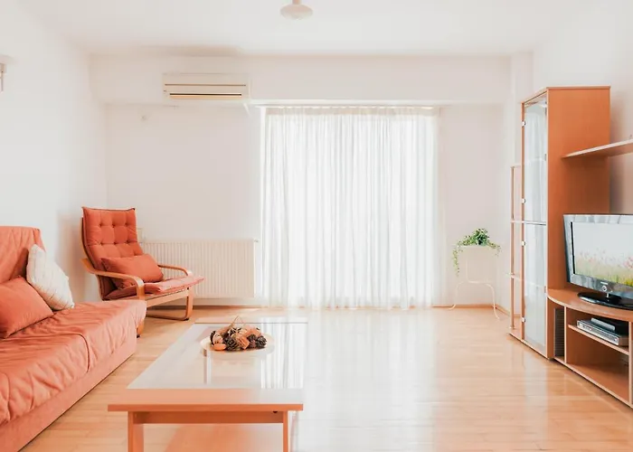 Piata Victoriei Apartment
