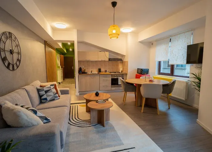 Charming Monro Old Town Flat