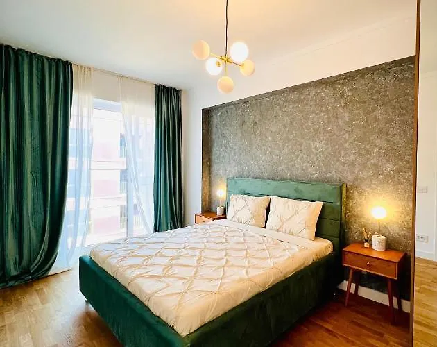 Exquisite - Two Bedroom Apartment