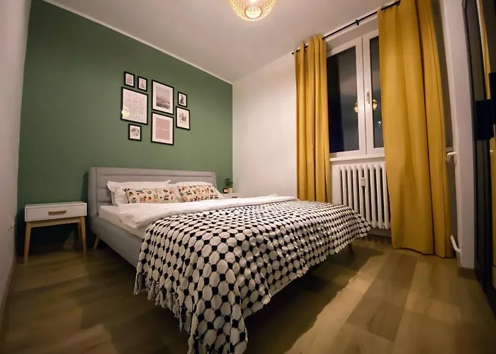 Central Cozy Apartment North Railway St - 4 Min Walk