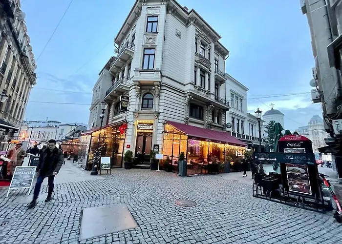 Old Town Central Studio 62