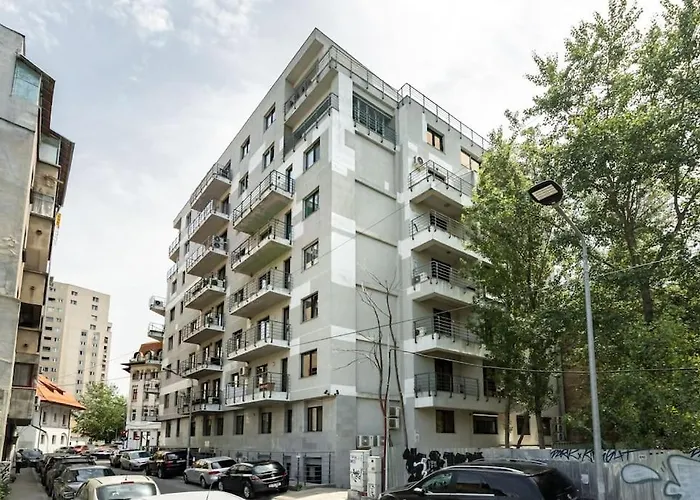 Bright 1Br Flat - New Midtown Building + Terrace