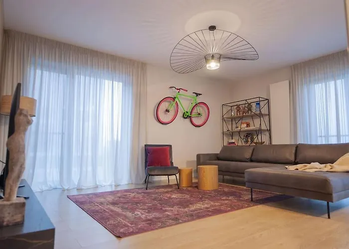 Shades Of Grey 124 - Cloud9 Residence - Pipera - Floreasca - Barbu Vacarescu Area