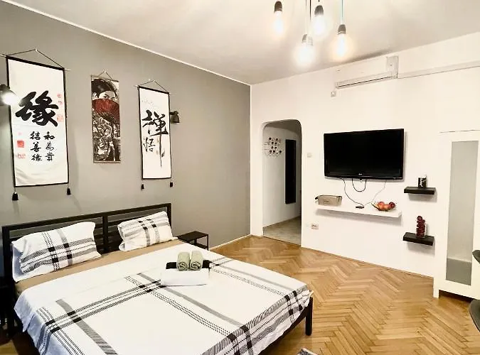 Old Town Central Studio 23