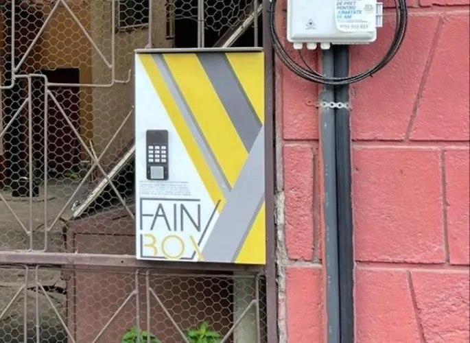 Modern Studio At Unirii