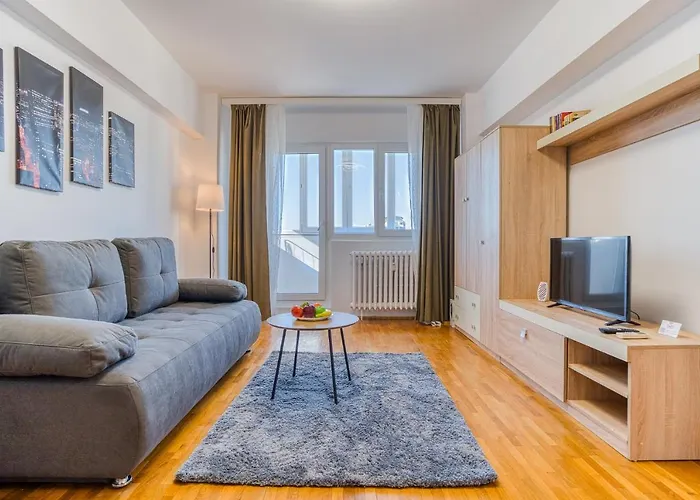 Bucharest Playful Retreat - 1Br Cozy Apartment