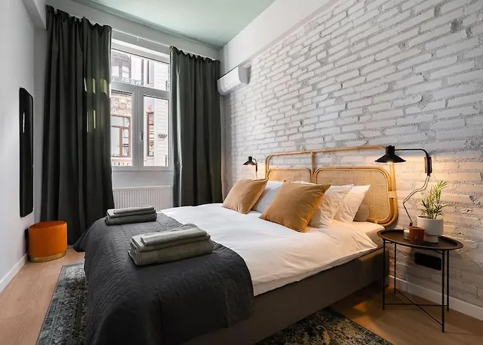 Old City Apartment - Self Check-In
