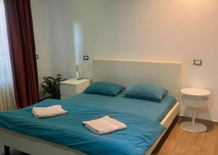 Zoom Apartments