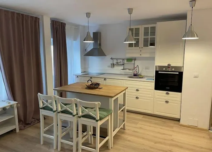 Lovely One Bedroom Condo Next Mall Vitan