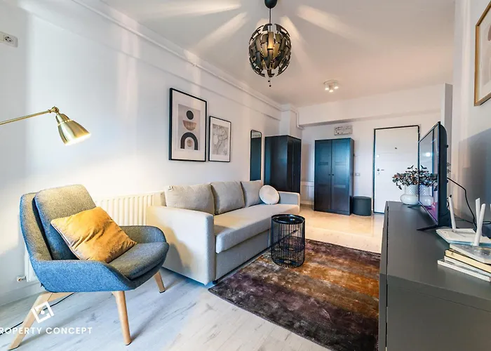 Central Residence Apartment 505