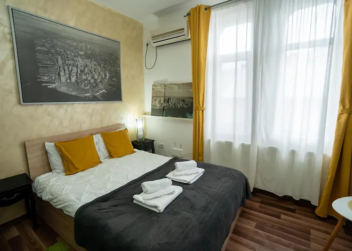 Central Old City Center Studio Universitate Coltea - Cav9
