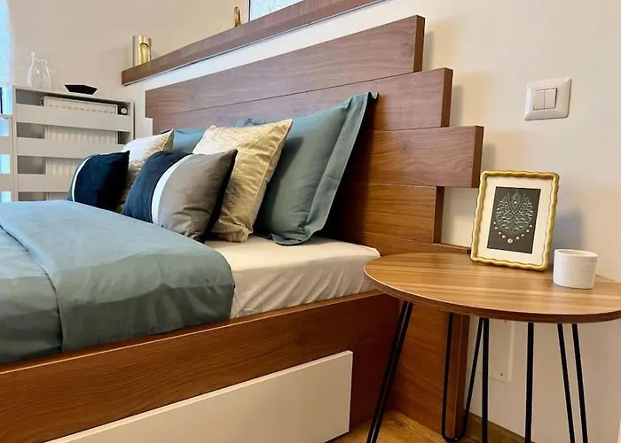 Modern Fully Equipped Studio -Central- Carol Park