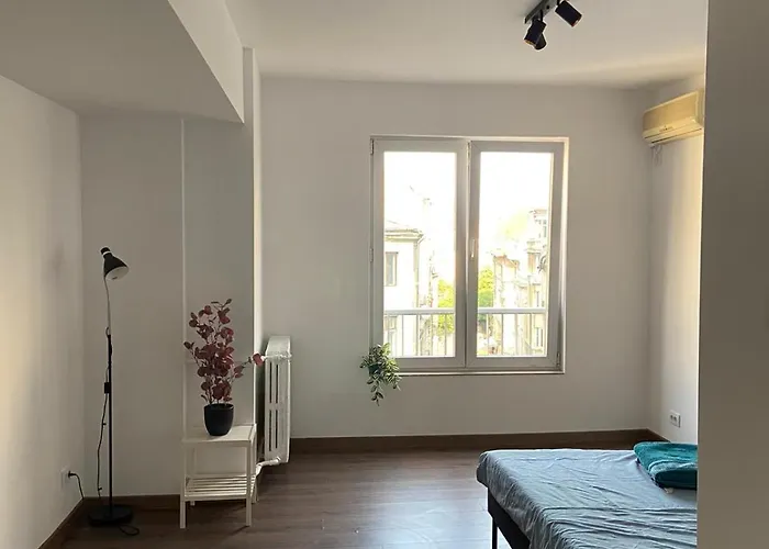 Minimalist Place