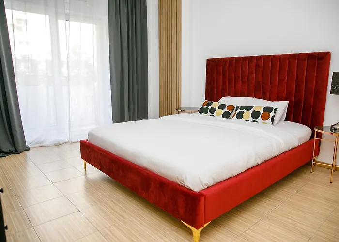 Color Apartments Corneliu Coposu No3