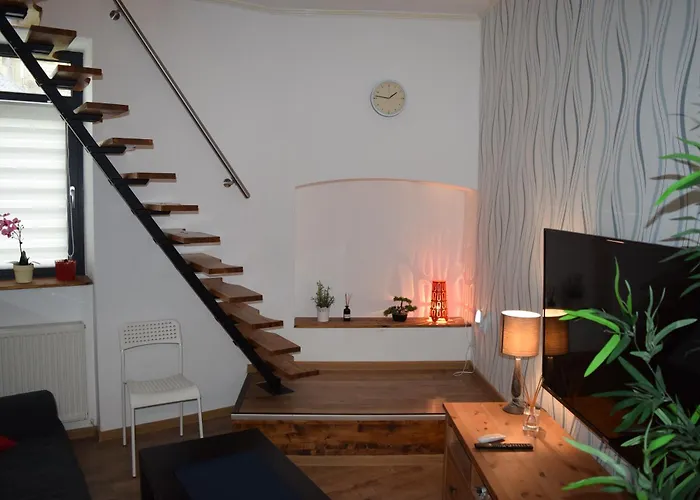 Grand Boulevard Apartment At Piata Romana- Netflix