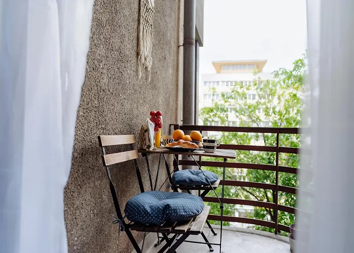 Petite Maison Sur Le Boulevard