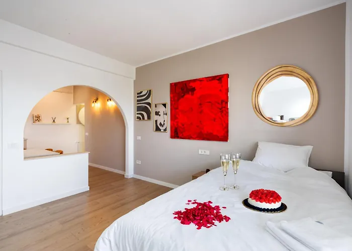 Sunset - Luxury Studio On Calea Victoriei