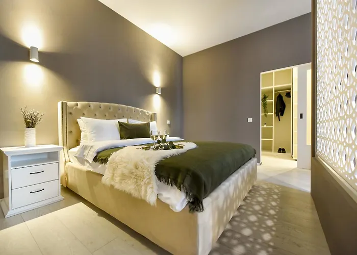 Centrally Located 1Br Retreat Near Sala Palatului