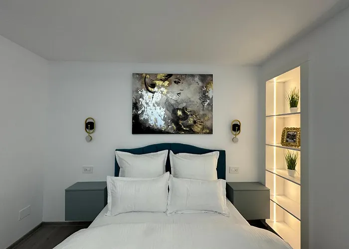 Central Suite