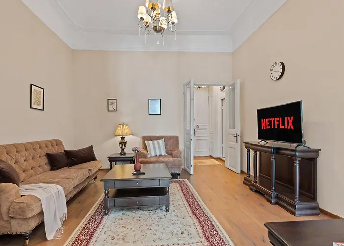 2 Bdr In Old Town Bucharest