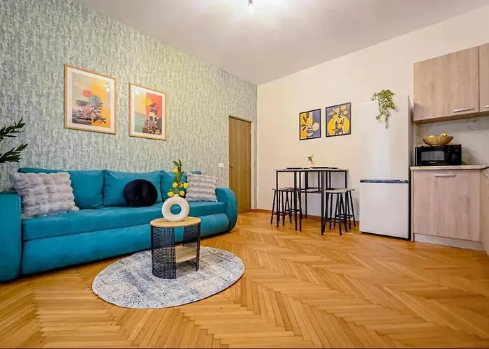 Fluidity - Refined 2Br Retreat In City Center