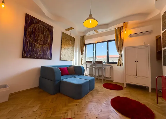 Central Retreat Apartments Universitate