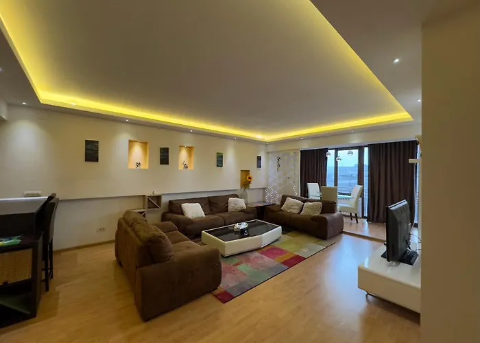 Executive Flat By Chr Luxury Property