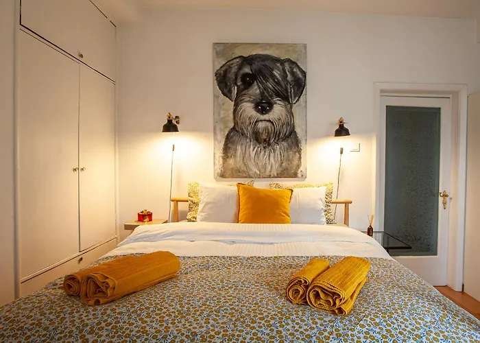 2 Rooms 2 Baths Oldtown