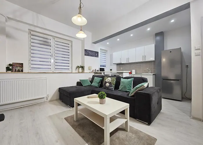 White Apartment By Hilton II