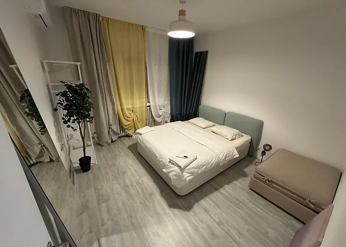 New 77 Green Apartment