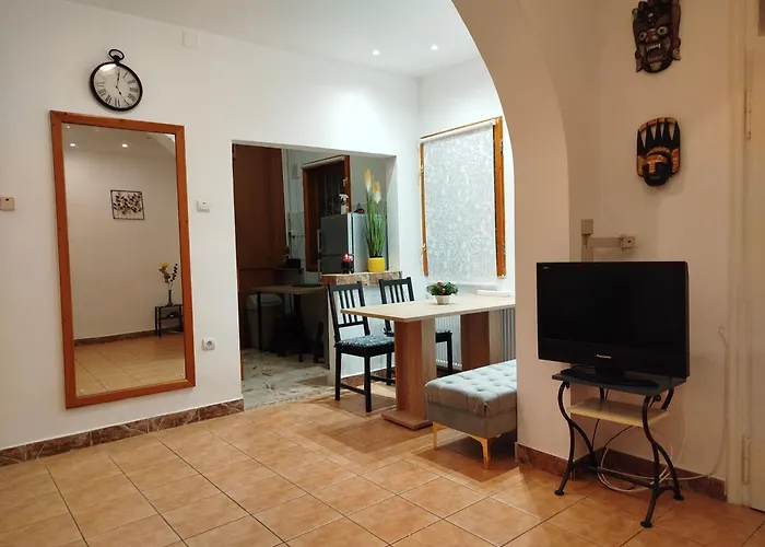 Central Victoriei Guesthouse
