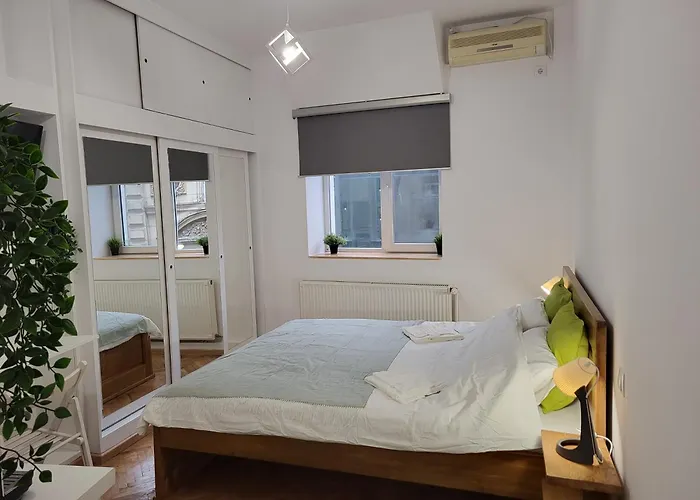 Cozy Apartments Street Lipscani