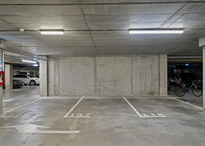 Mido Bird Luxury Apartment With Private Parking & Self Check-In