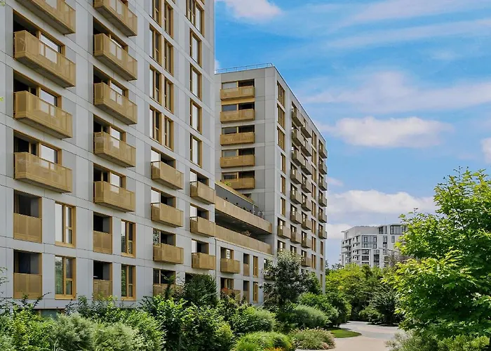 Mido Aviatie Park Apartments With Private Parking & Self Check-In