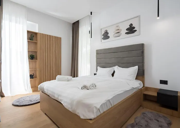 Eden - Elegant Retreat In Rosetti Luxury