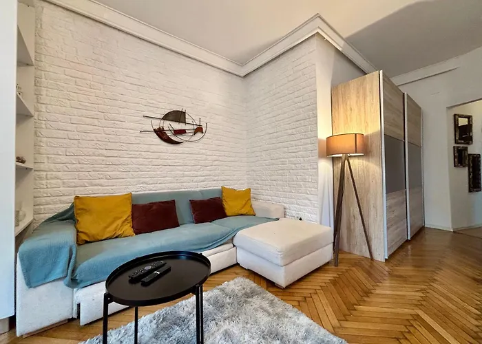 Sienna City Center Apartment