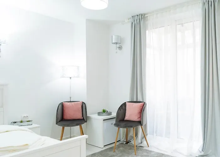 Best Central Old Town Bright Studio By Bca