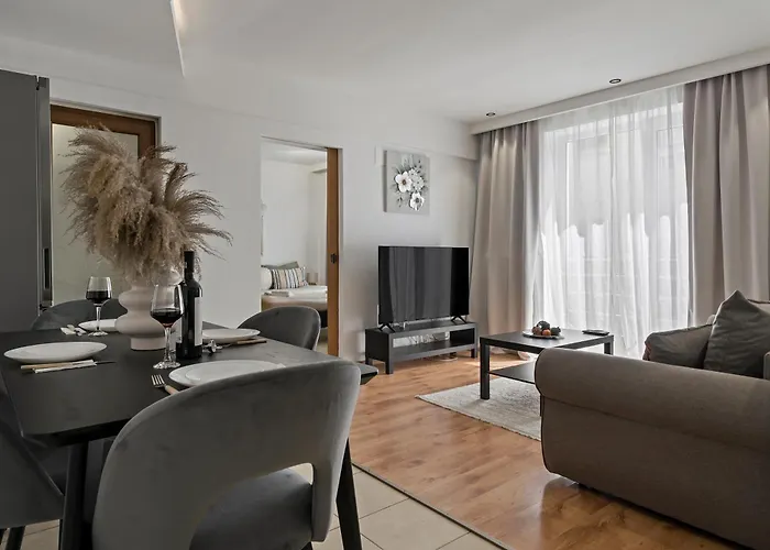 Old Town Sunshine Apartment