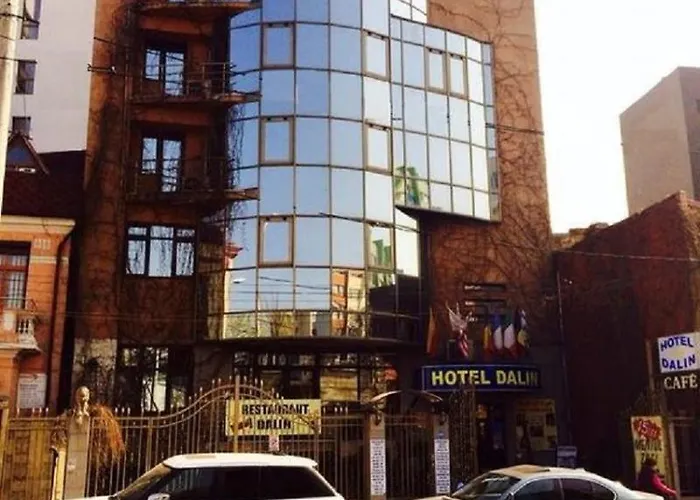 Dalin Hotel